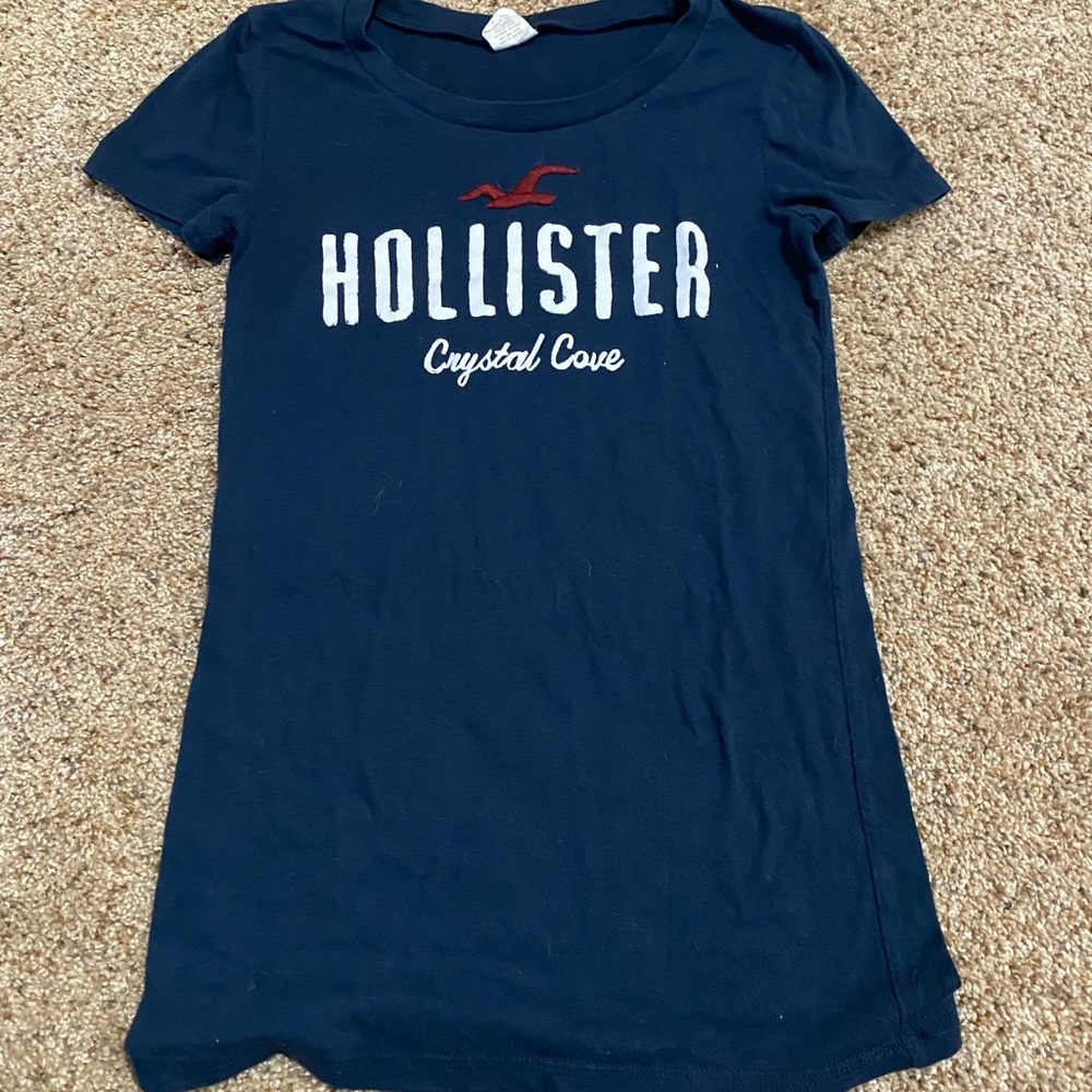 hollister t-shirt